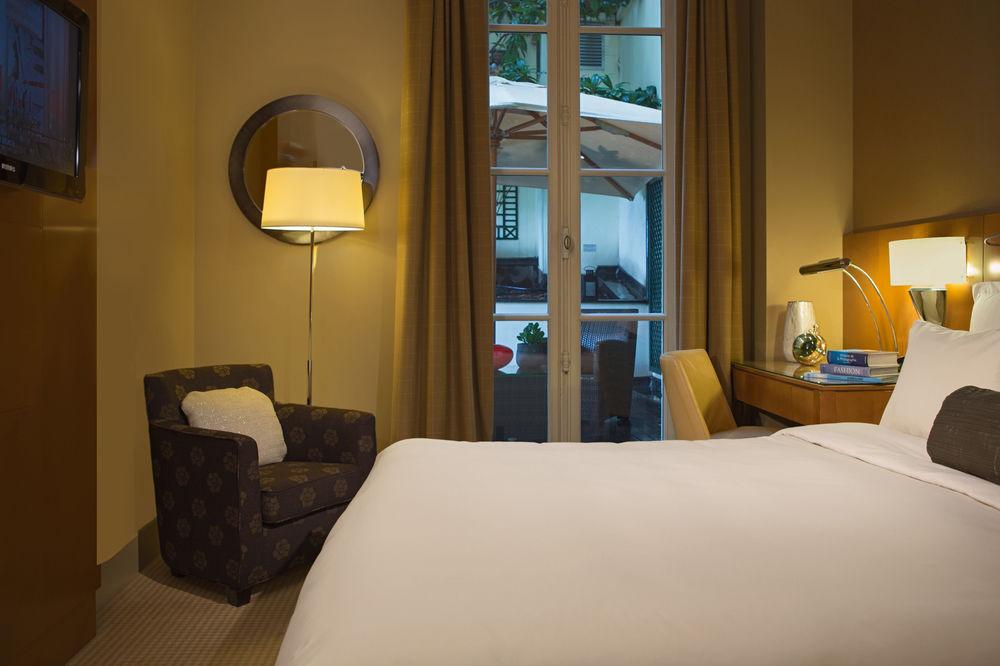 Hotel Renaissance Vendome Paris