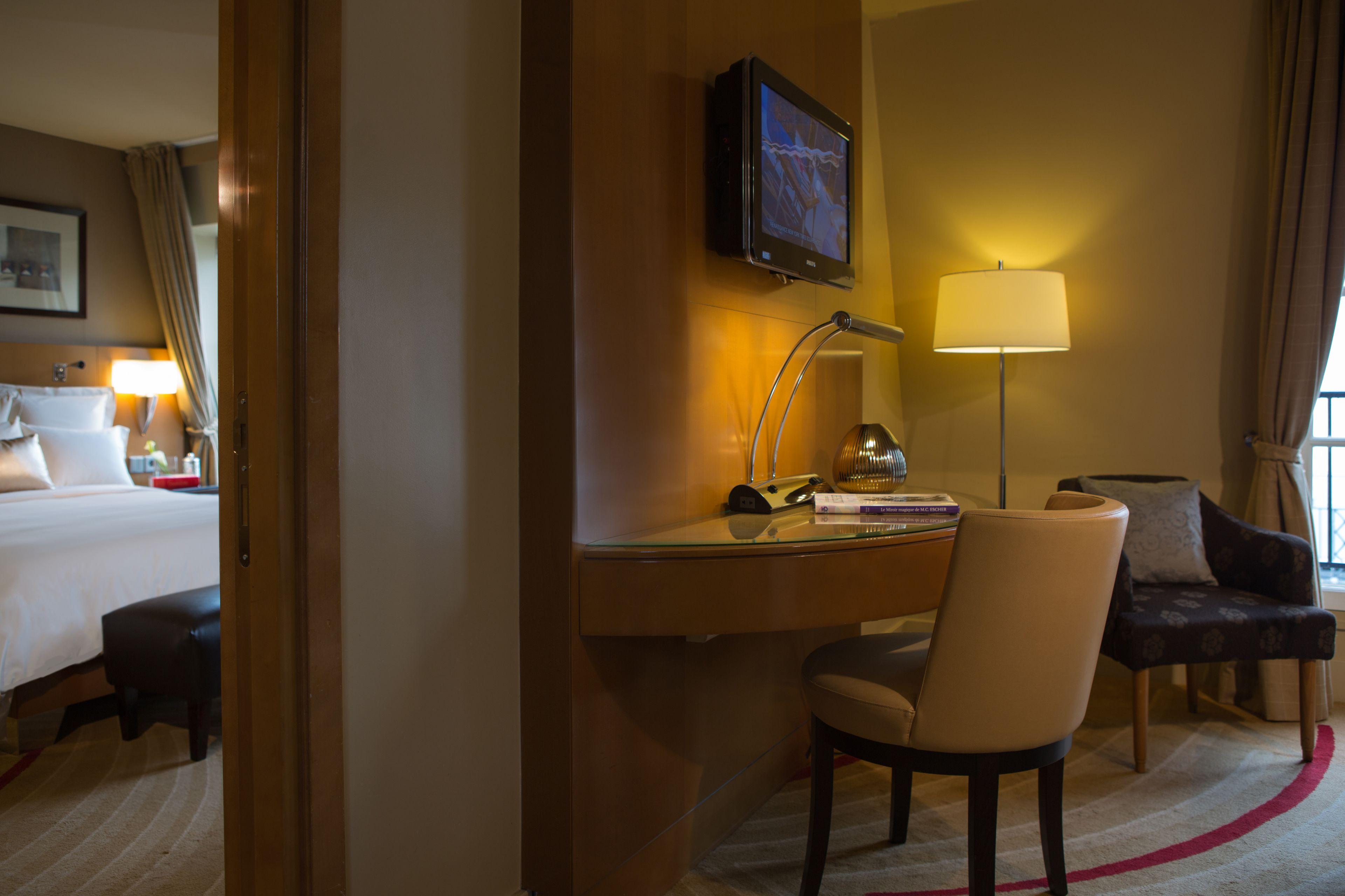 Renaissance Vendome 5*