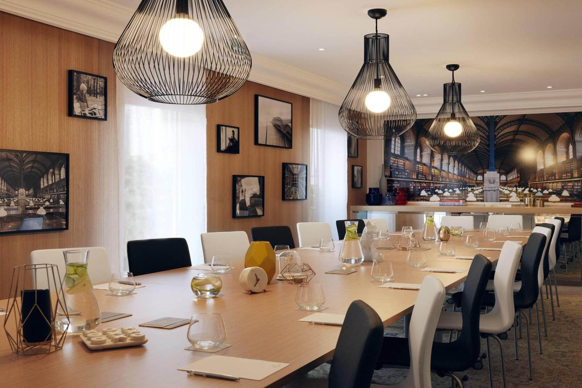 Renaissance Vendome Hotel